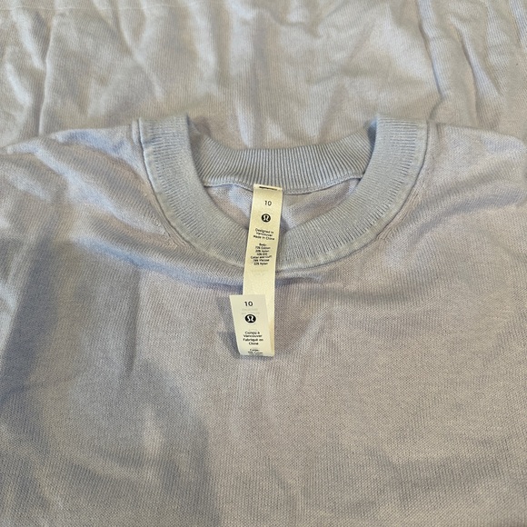 NEW with tags Lululemon Silk-Blend Crewneck Sweater
Pastel Blue sz 10 - Picture 5 of 7